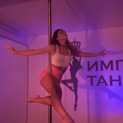 092024-3-pole dance (8)